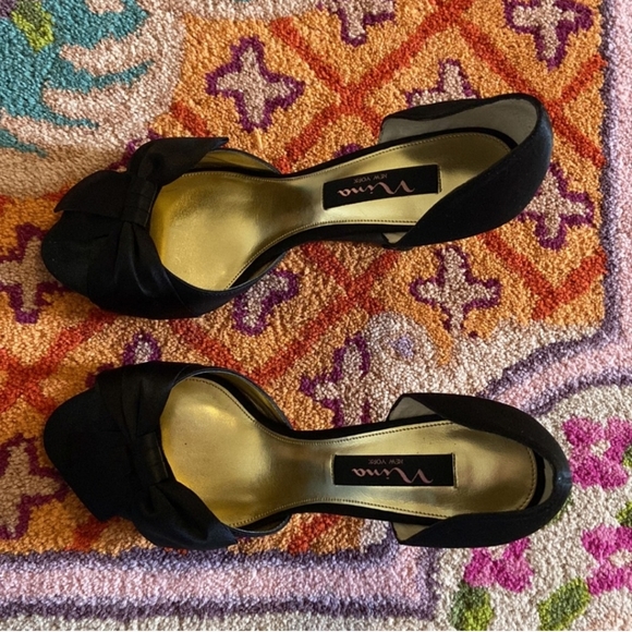 Nina formal satin wedge heels - Picture 4 of 8